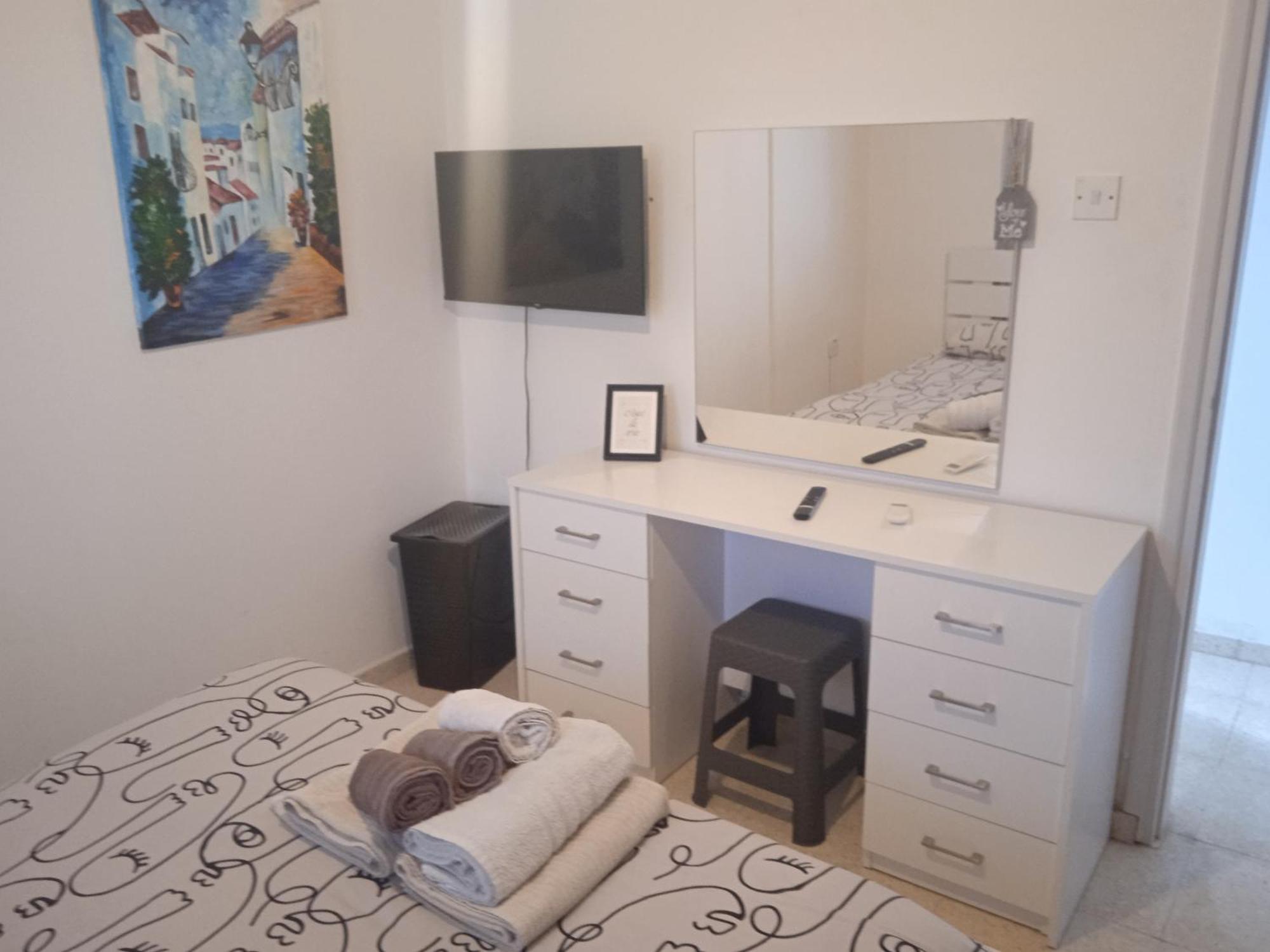 Larnaca, Pervolia 1 Bedroom Seaside Apartment ภายนอก รูปภาพ